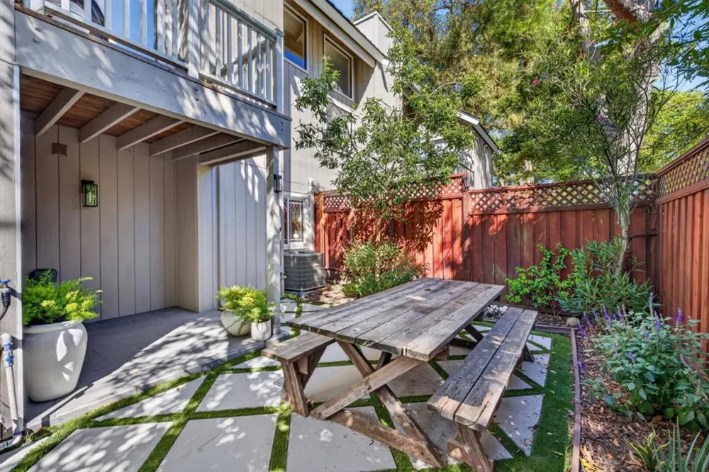 175 Villa Avenue Los Gatos, CA 95030