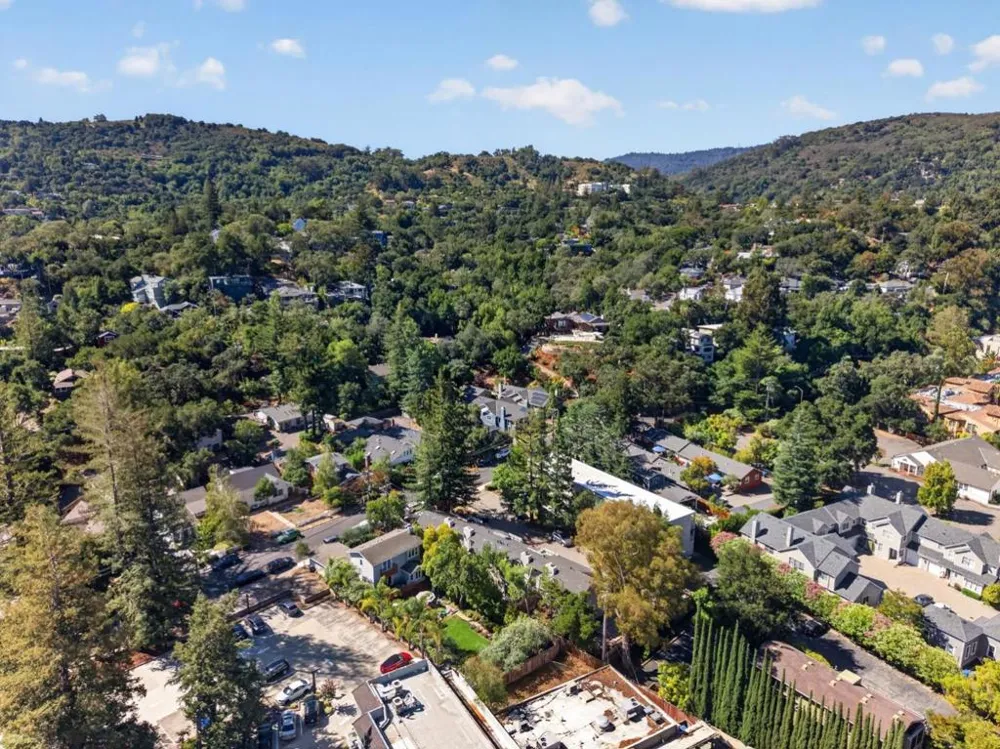 175 Villa Avenue Los Gatos, CA 95030