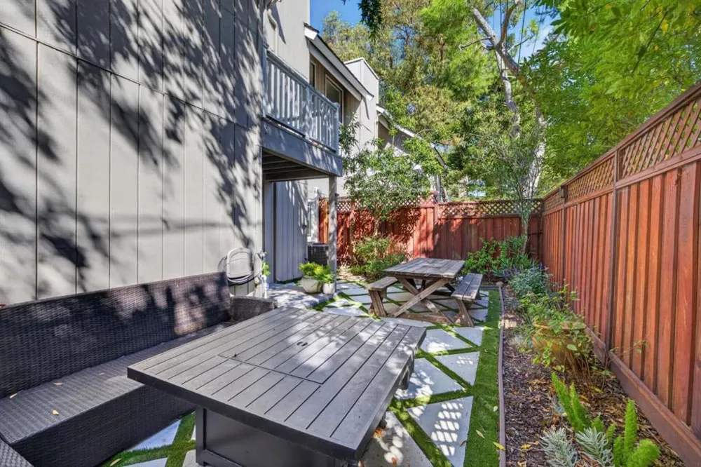 175 Villa Avenue Los Gatos, CA 95030