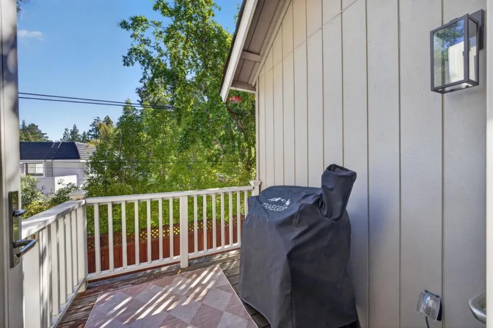 175 Villa Avenue Los Gatos, CA 95030