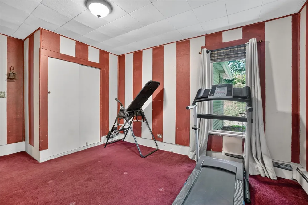 671 Jackson Street Ionia, MI 48846