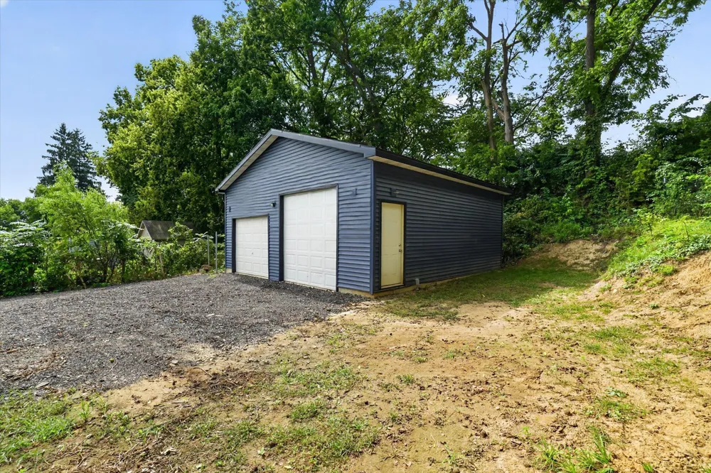 671 Jackson Street Ionia, MI 48846
