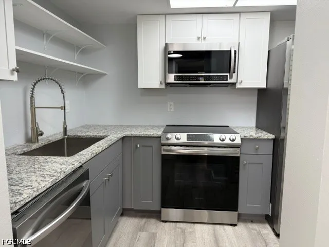 Broadway #115 Fort Myers, FL 33901