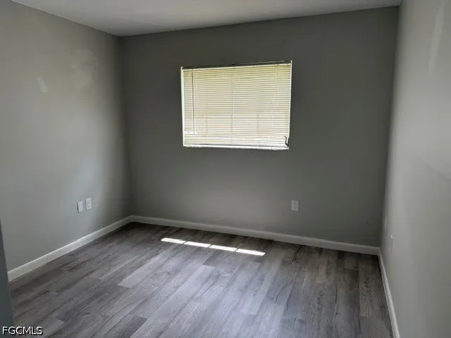 Broadway #115 Fort Myers, FL 33901