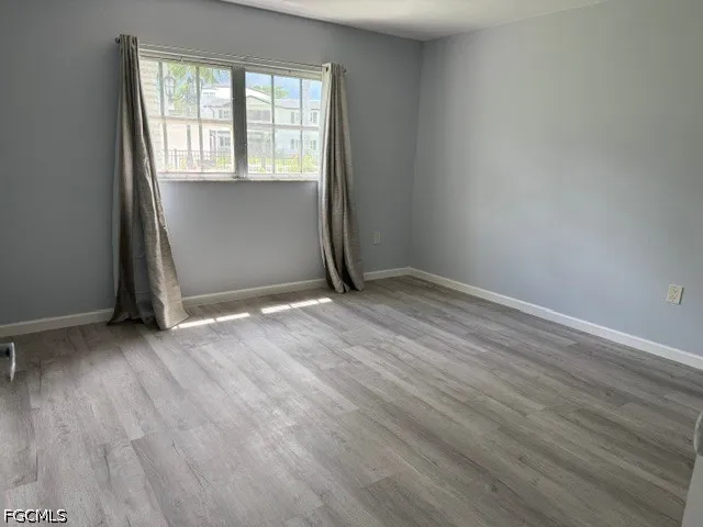 Broadway #115 Fort Myers, FL 33901