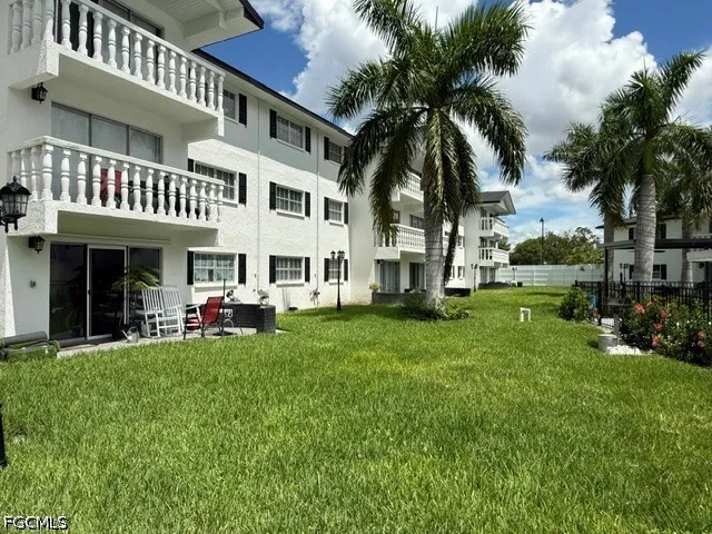 Broadway #115 Fort Myers, FL 33901