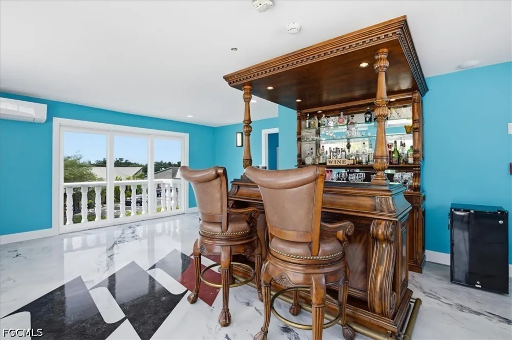 Broadway #115 Fort Myers, FL 33901