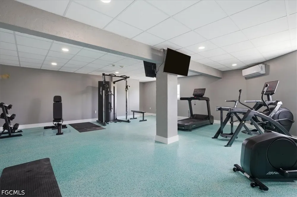Broadway #115 Fort Myers, FL 33901
