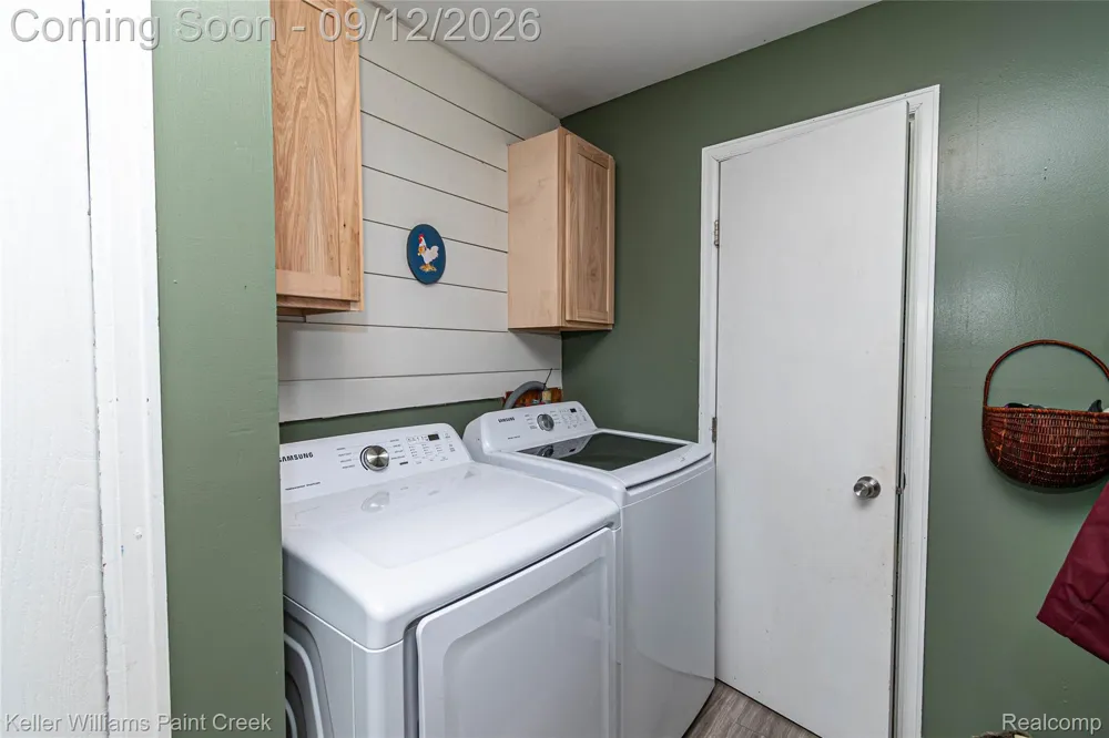 685 Cardinal Drive Marysville City, MI 48040
