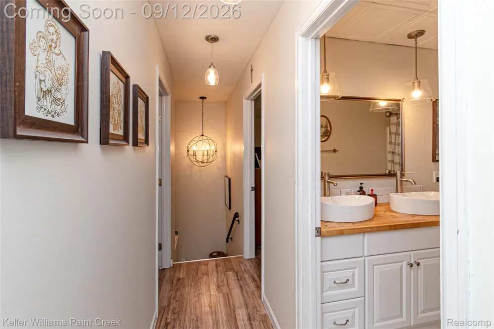 685 Cardinal Drive Marysville City, MI 48040