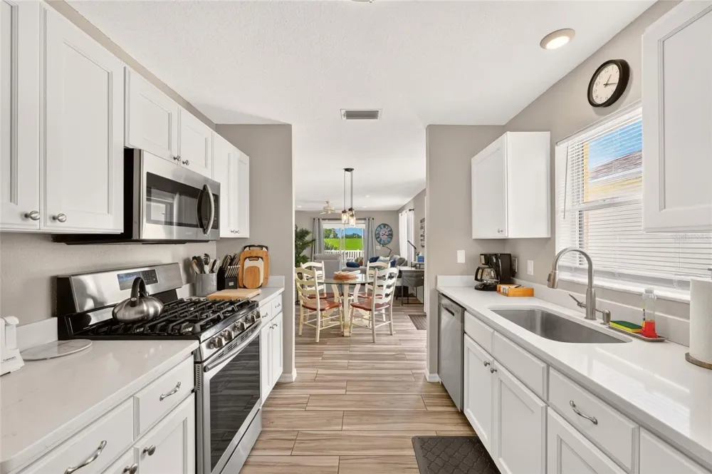 2913 PANCHOS WAY The Villages, FL 32162