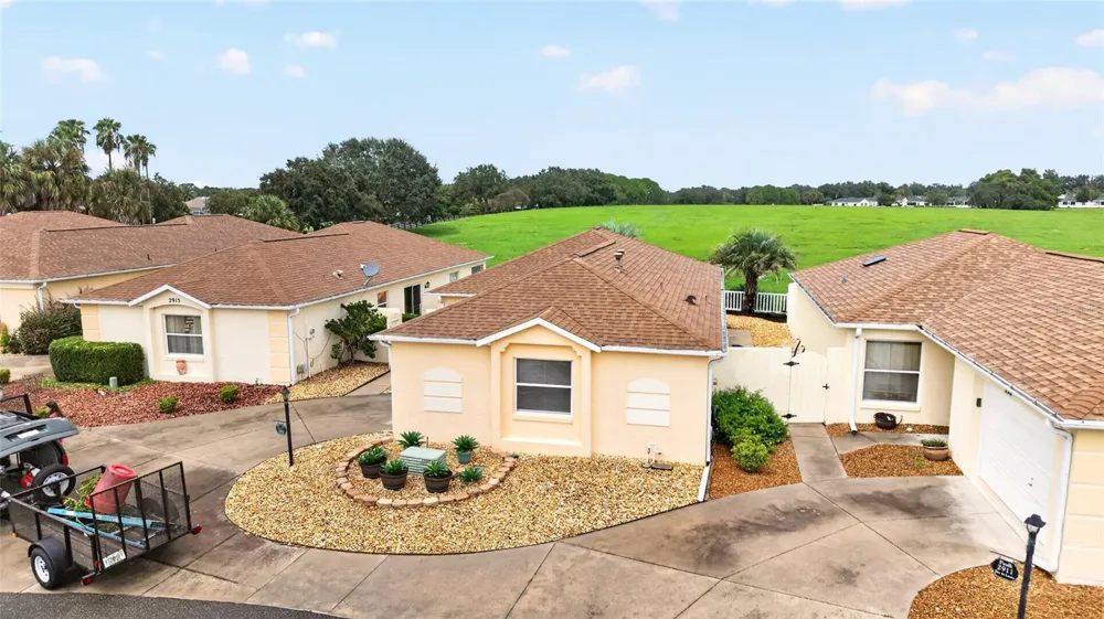 2913 PANCHOS WAY The Villages, FL 32162