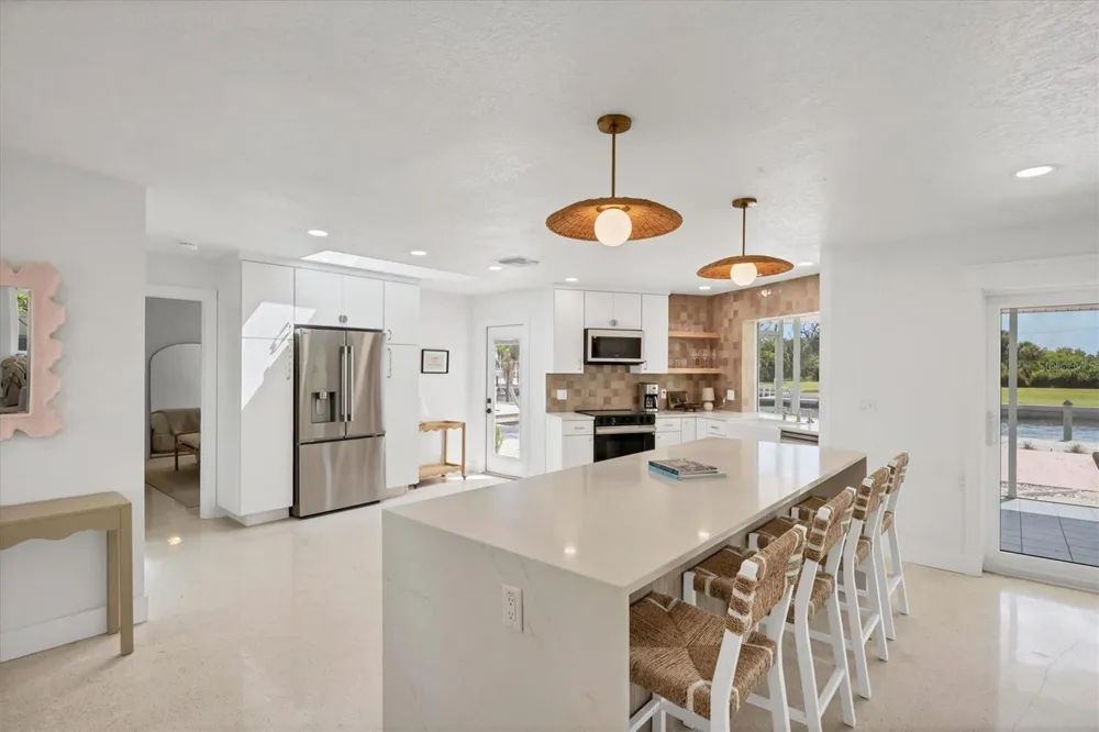 1915 PENNSYLVANIA AVENUE Englewood, FL 34224