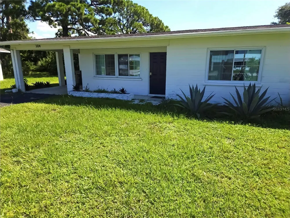 304 SHORE ROAD Nokomis, FL 34275