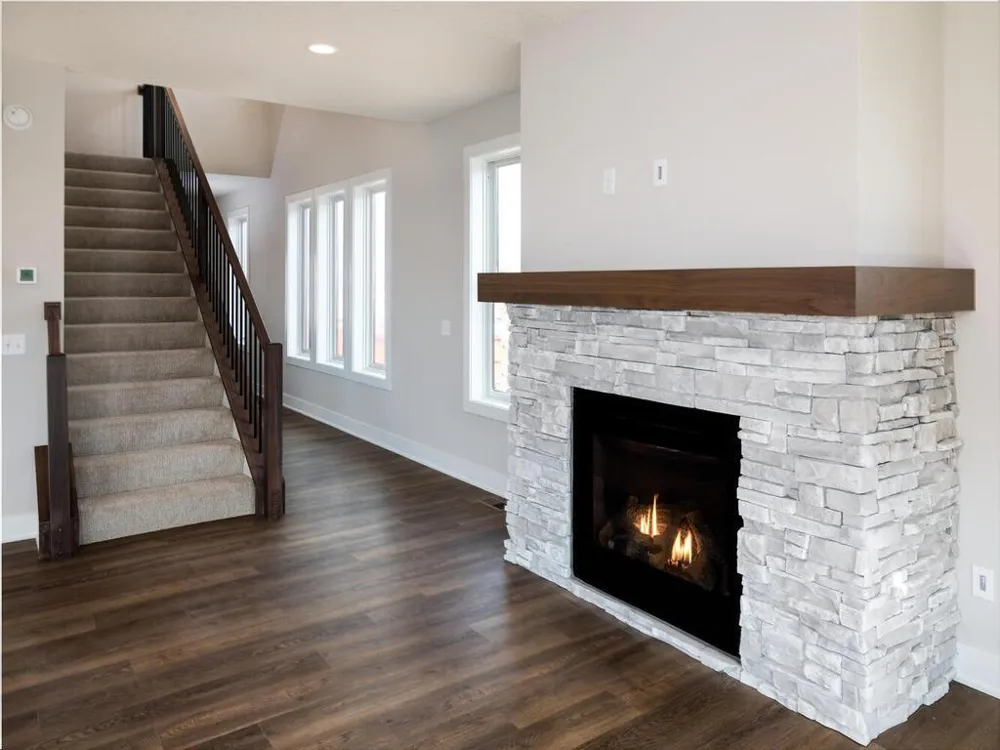 5380 176th Street Lakeville, MN 55044
