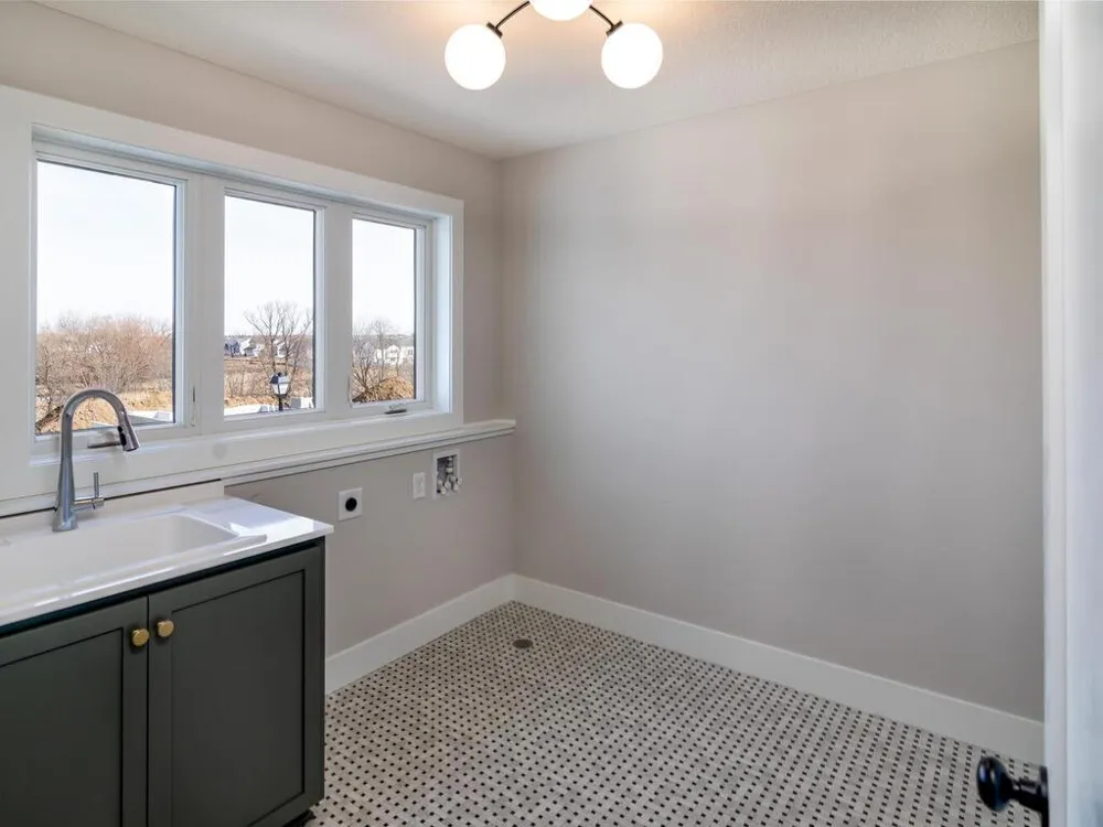 5380 176th Street Lakeville, MN 55044