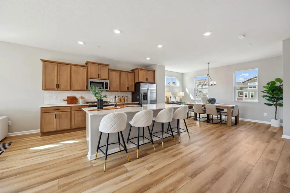 8760 Island Trail Echo #E Lake Elmo, MN 55001