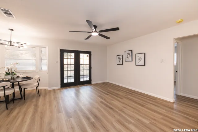 331 SHIN OAK DR Live Oak, TX 78233