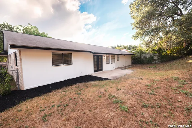 331 SHIN OAK DR Live Oak, TX 78233