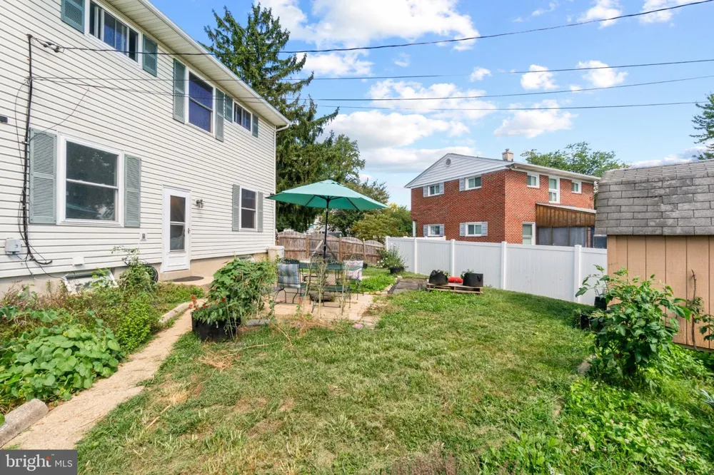 21 HADDINGTON ROAD Lutherville Timonium, MD 21093