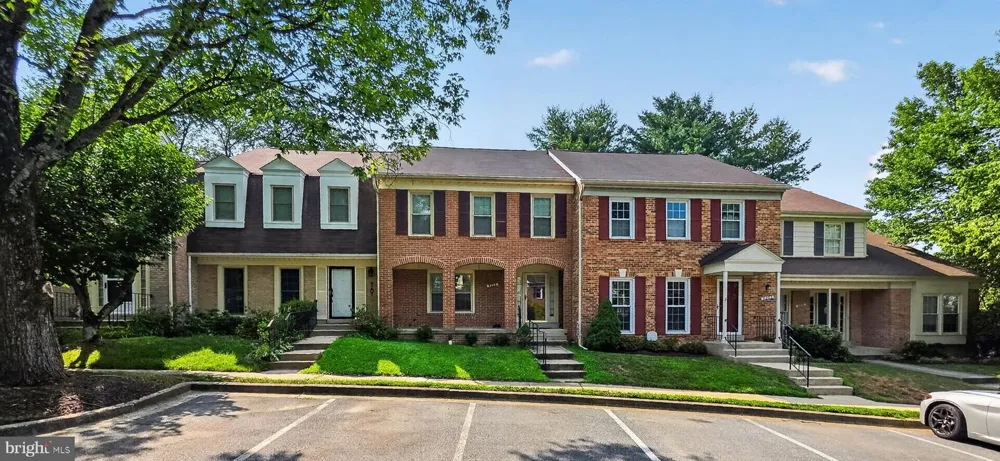 9205 GATEWATER Potomac, MD 20854