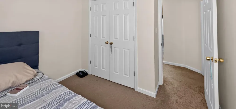 9205 GATEWATER Potomac, MD 20854