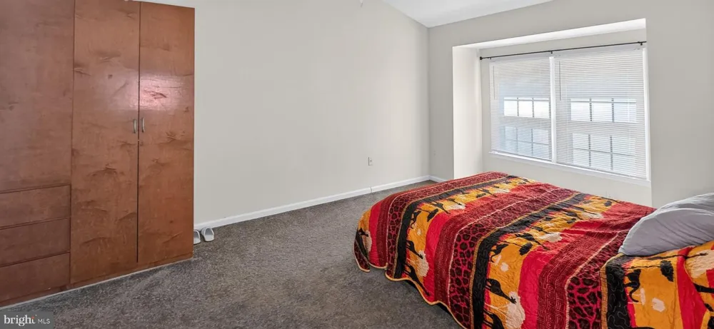 9205 GATEWATER Potomac, MD 20854