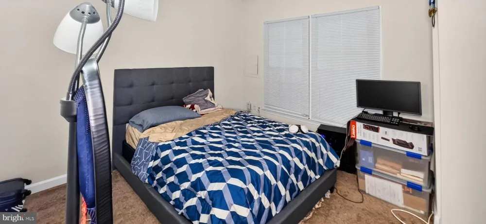 9205 GATEWATER Potomac, MD 20854