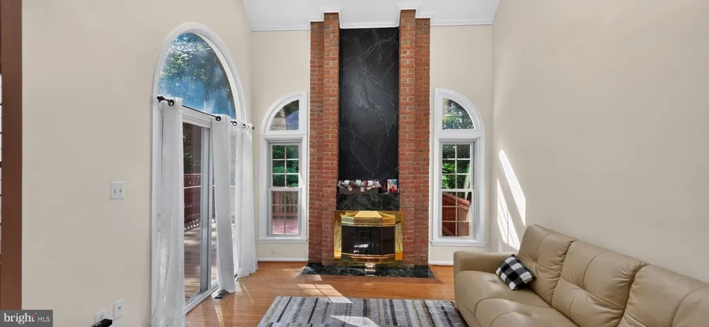 9205 GATEWATER Potomac, MD 20854