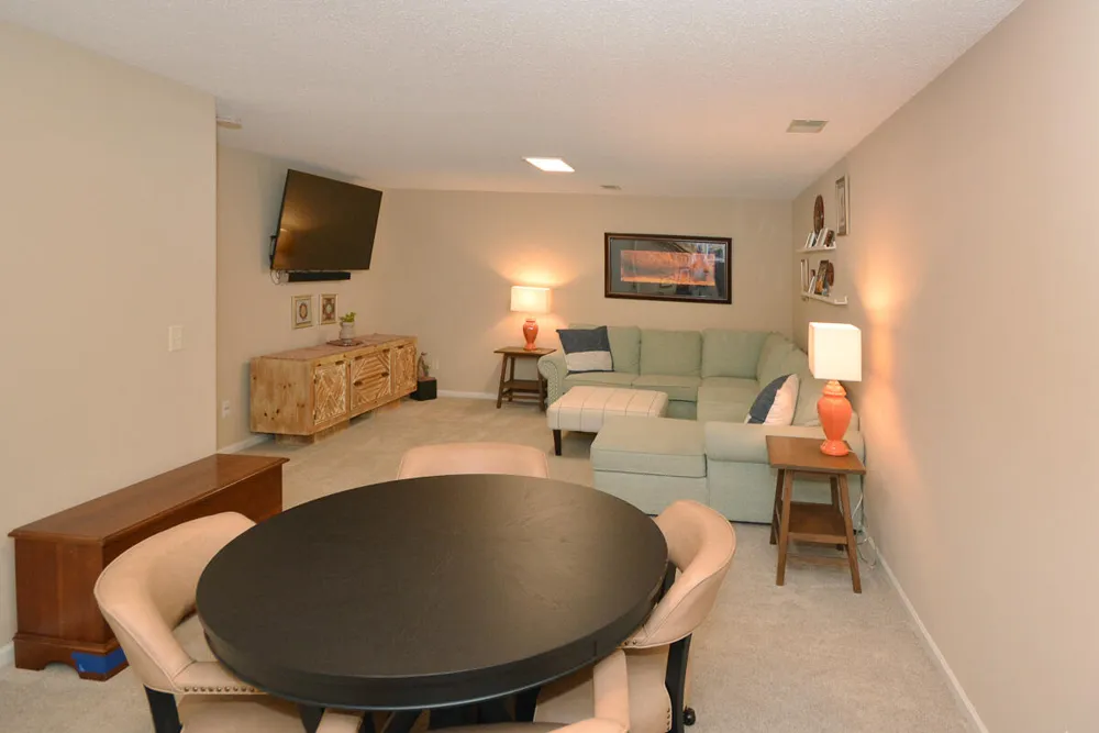 2393 Wildemere Street Kalamazoo, MI 49009
