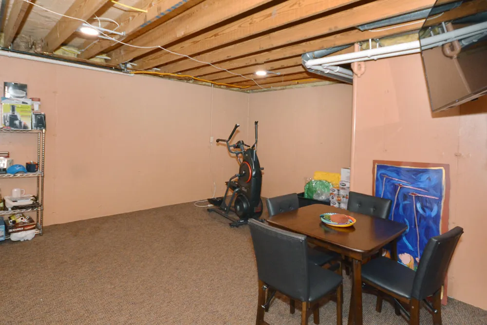 2393 Wildemere Street Kalamazoo, MI 49009