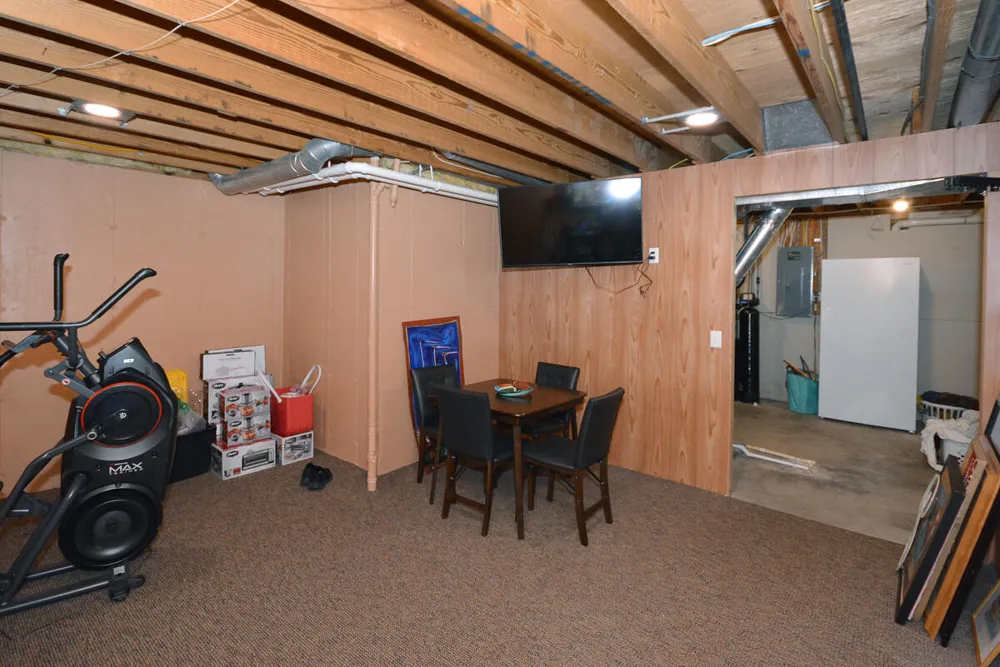 2393 Wildemere Street Kalamazoo, MI 49009