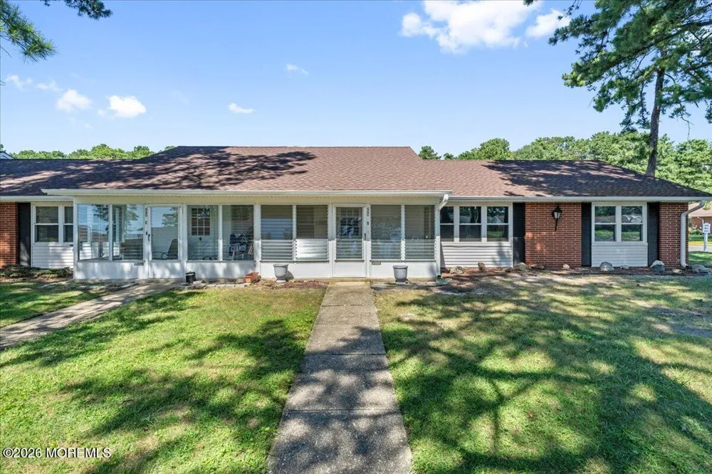 660 Plymouth Drive Lakewood, NJ 08701