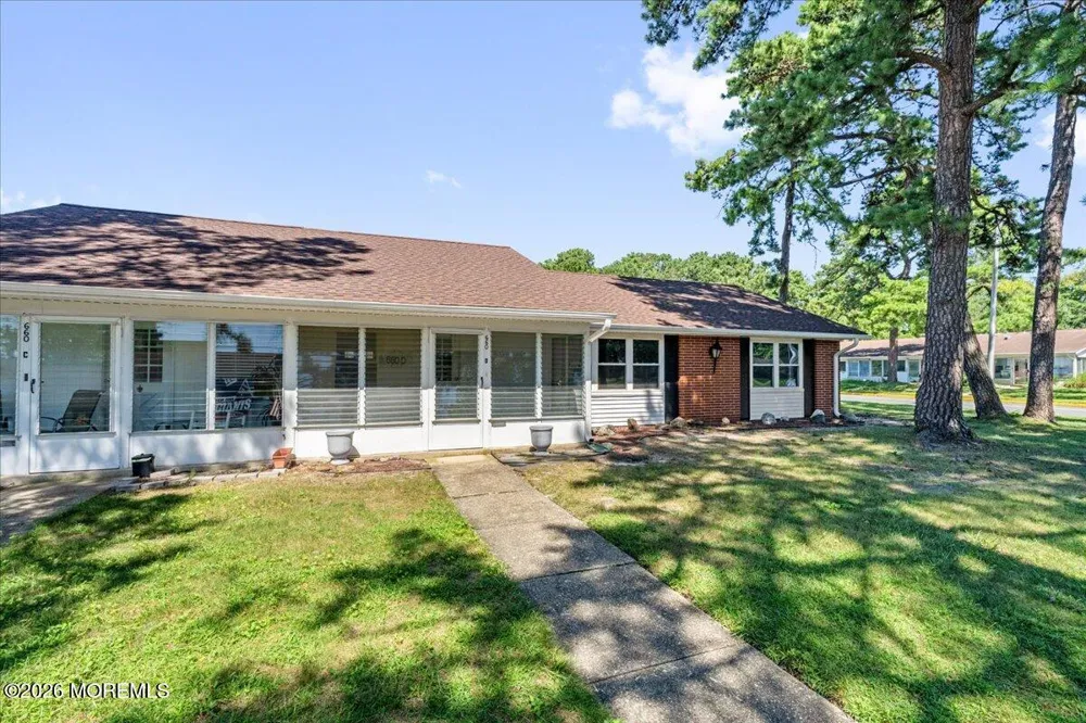 660 Plymouth Drive Lakewood, NJ 08701