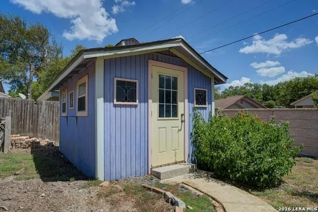 1822 Paisley St San Antonio, TX 78231