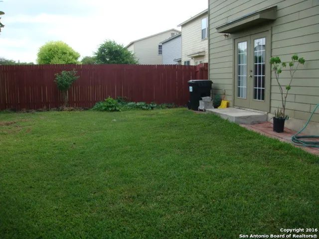 272 HINGE CHASE Cibolo, TX 78108