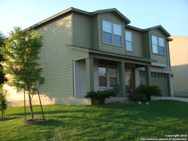 272 HINGE CHASE Cibolo, TX 78108