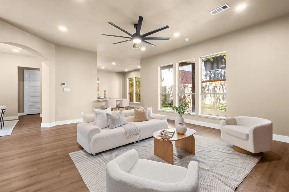 4923 Alcott Street Dallas, TX 75206