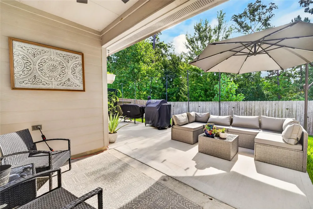 12008 New River Court Conroe, TX 77384