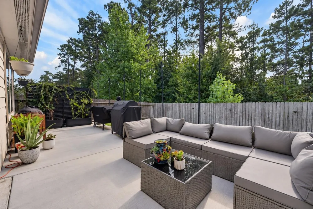 12008 New River Court Conroe, TX 77384