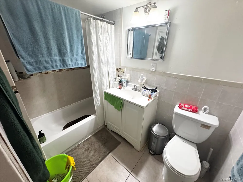 35-57 86th Street Jackson Heights, NY 11372