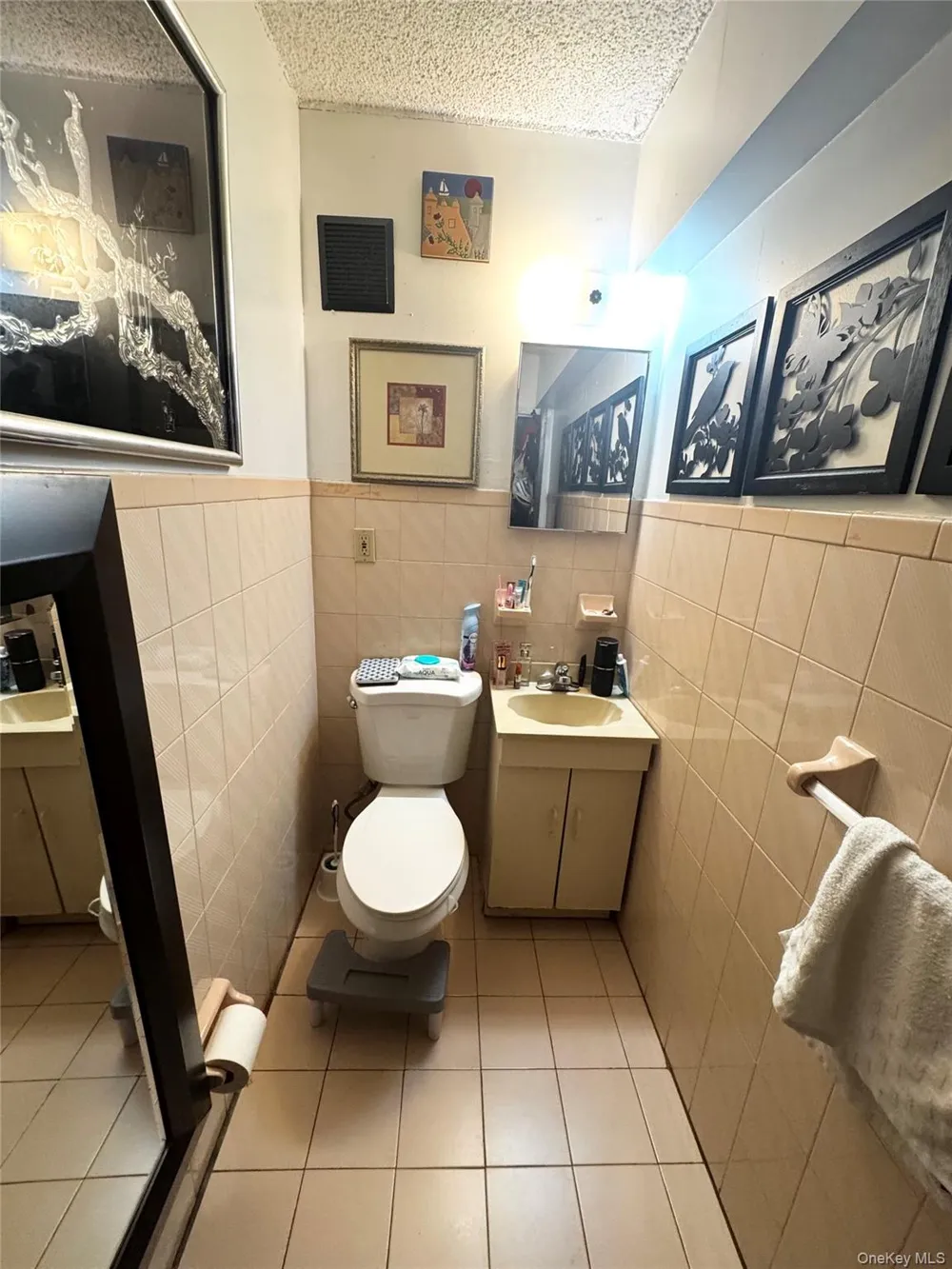 35-57 86th Street Jackson Heights, NY 11372