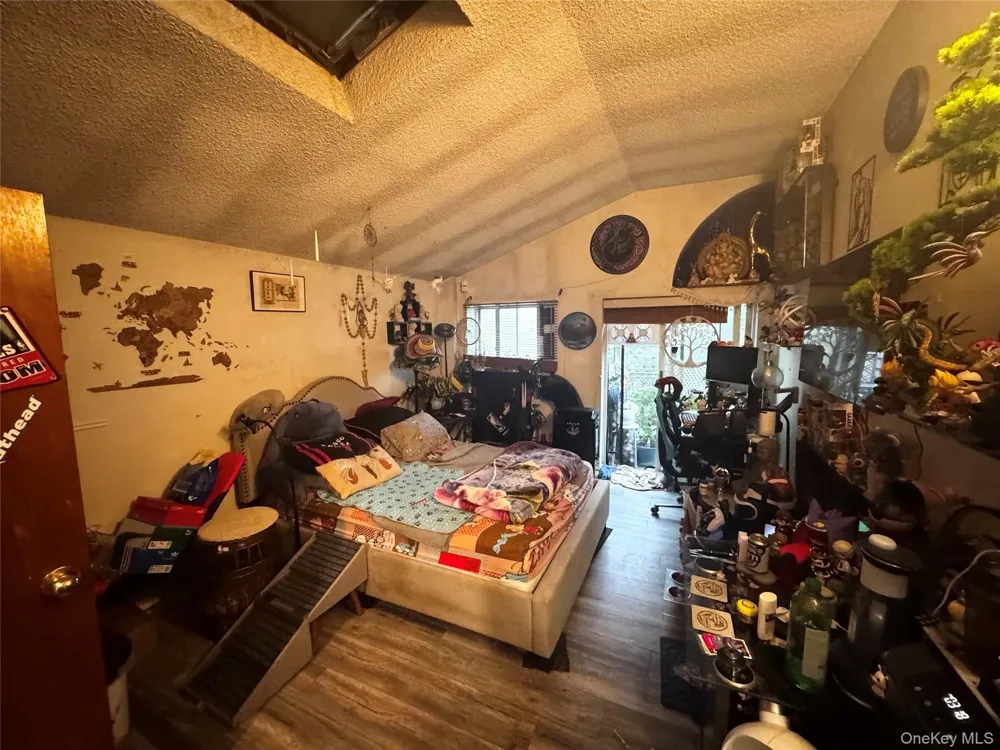 35-57 86th Street Jackson Heights, NY 11372