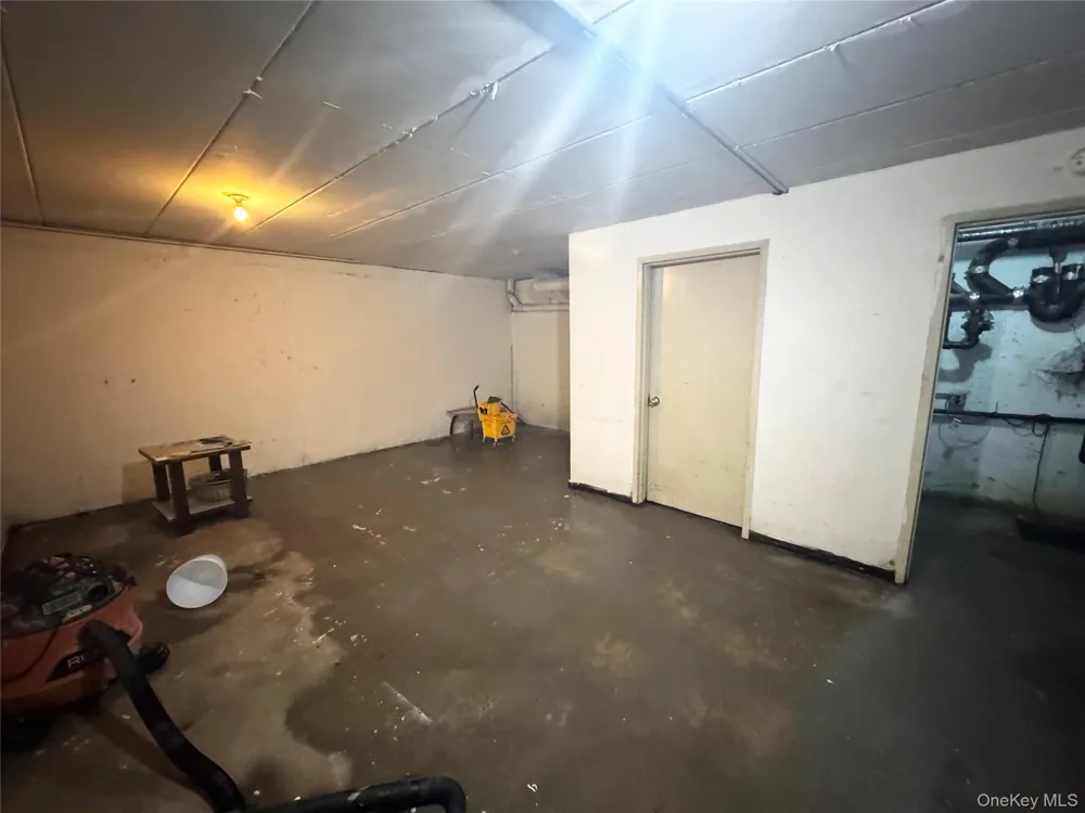 35-57 86th Street Jackson Heights, NY 11372