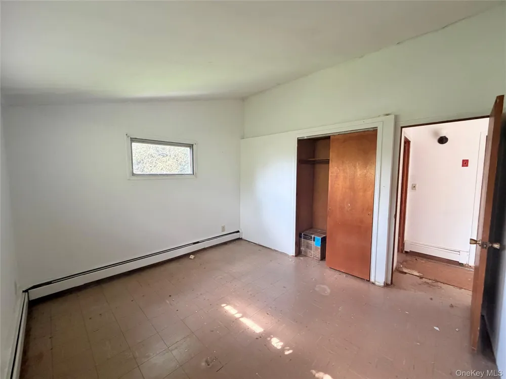 25 Miles Fallsburg, NY 12733