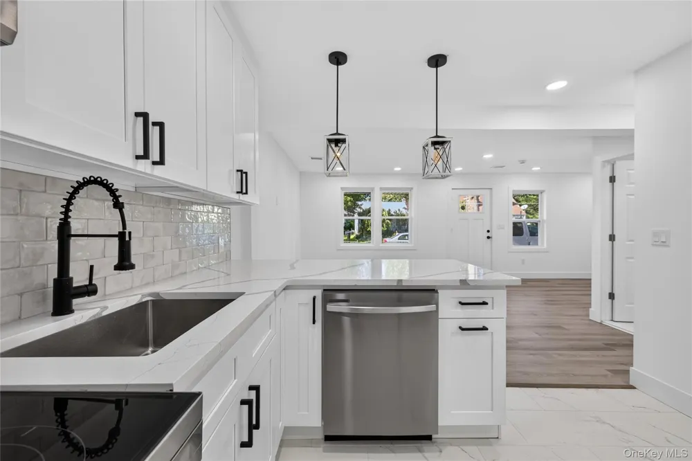 10 harrison Drive Shirley, NY 11967