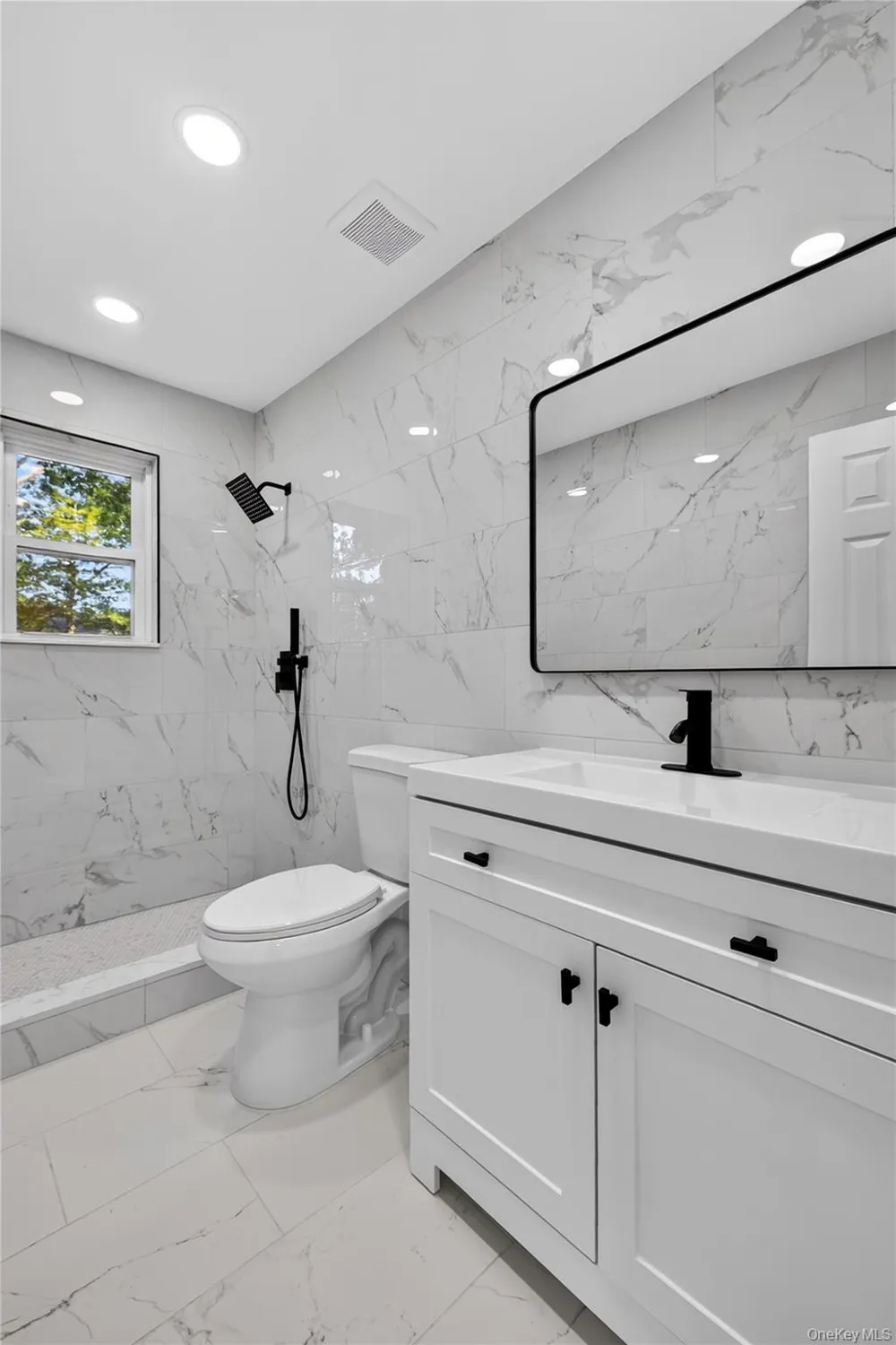 10 harrison Drive Shirley, NY 11967