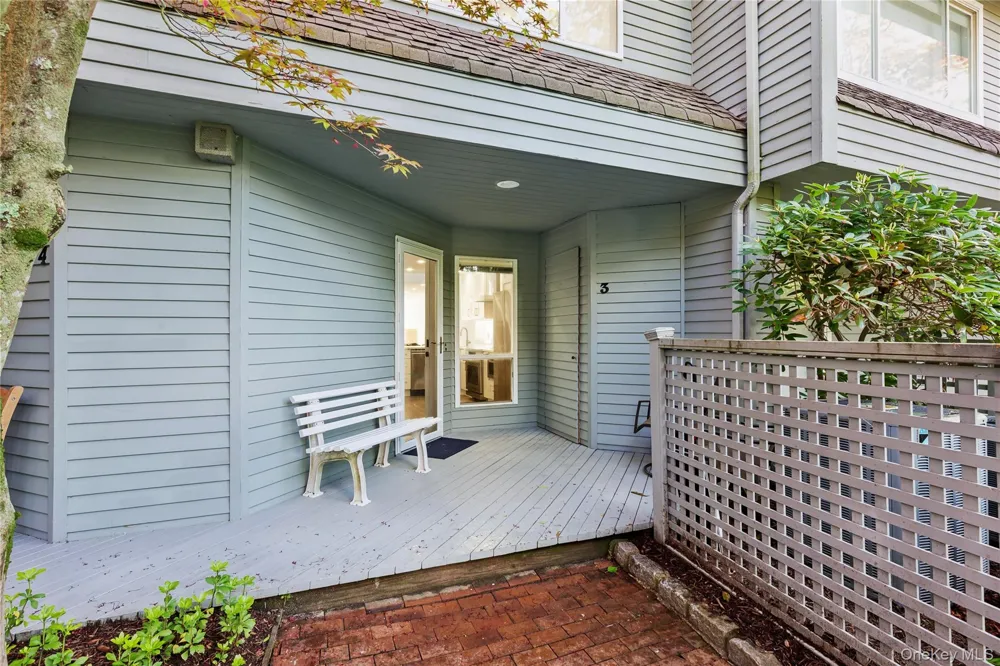 23 Library Avenue #3 Westhampton Beach, NY 11978