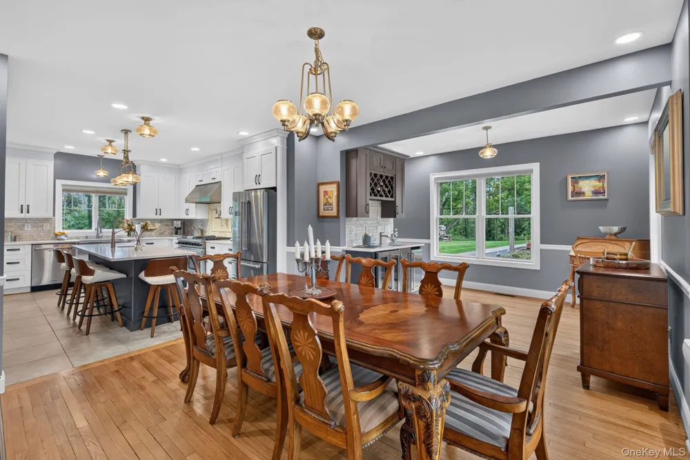 42 Colonial Avenue Warwick, NY 10990