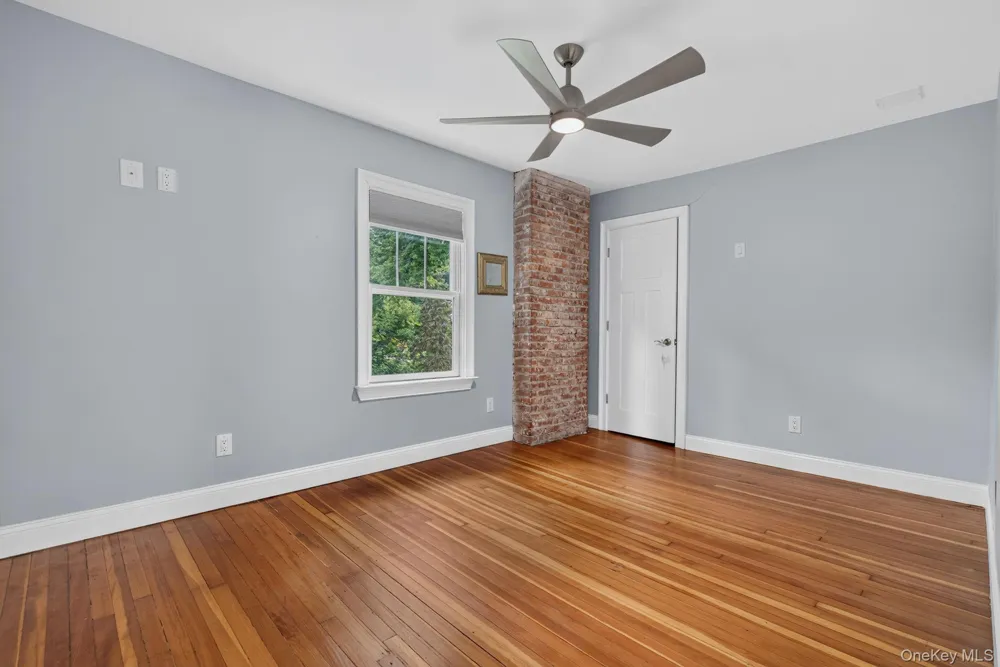 42 Colonial Avenue Warwick, NY 10990